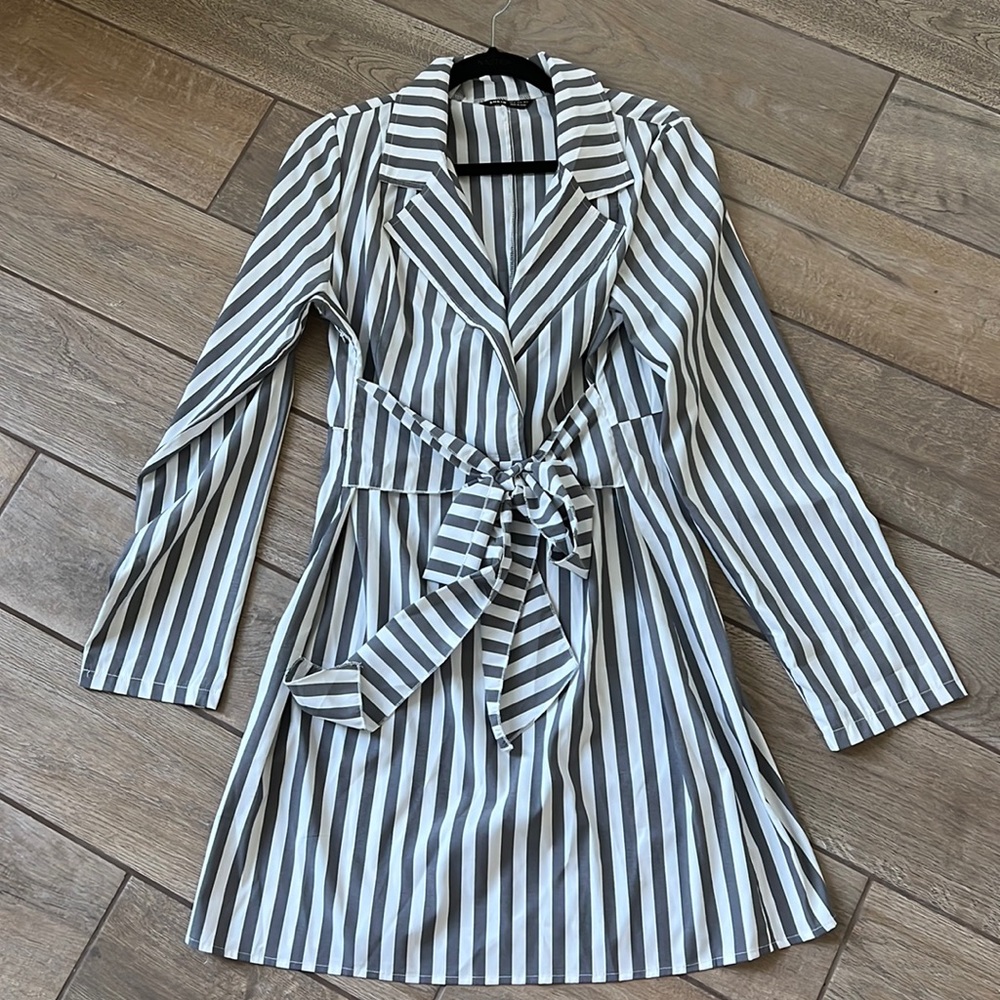 Striped dress - Picture 1 of 5